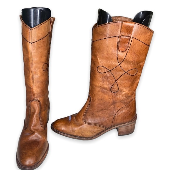 Vintage 1970s Sienna Brown Campus Riding Boots
Size 10 US - Picture 4 of 9